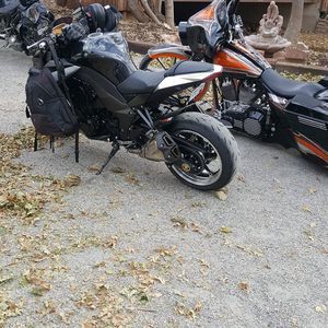 Meet your Posher, Kenny